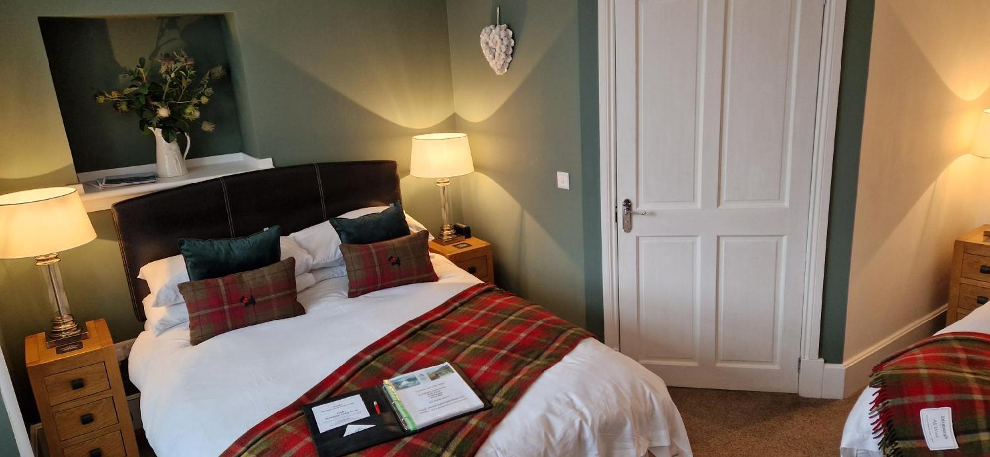 Craigbank Guest House Крианларих Екстериор снимка